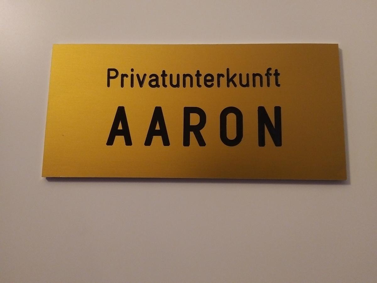 Aaron - Privatunterkunft Магдебург Екстер'єр фото